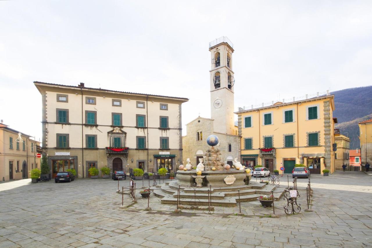 Alla Porta Di Sotto B&B Fivizzano Eksteriør bilde